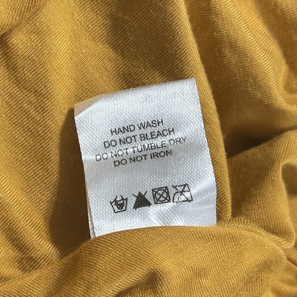 House of Harlow 1960 x REVOLVE Freya Dress in Gold Lined Midi Sleeveless size XS - Picture 8 of 8